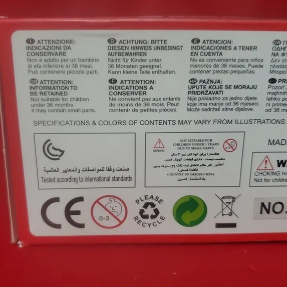 ⭐️🌴 Ferrari JIAYE Model Car 1:32 Pull Back with Sound Light Diecast Metal Body - Picture 7 of 8